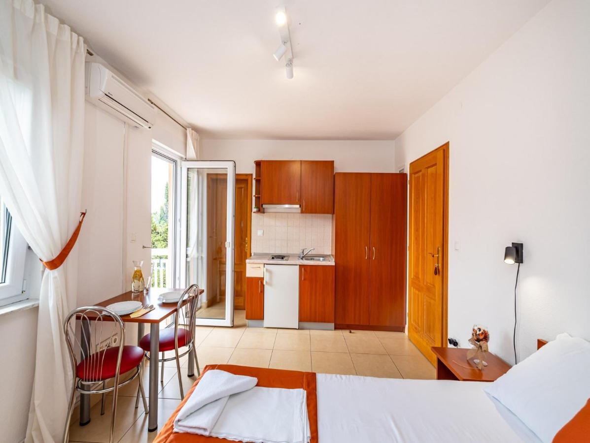 Apartments Prkacin Starigrad Paklenica Exteriér fotografie