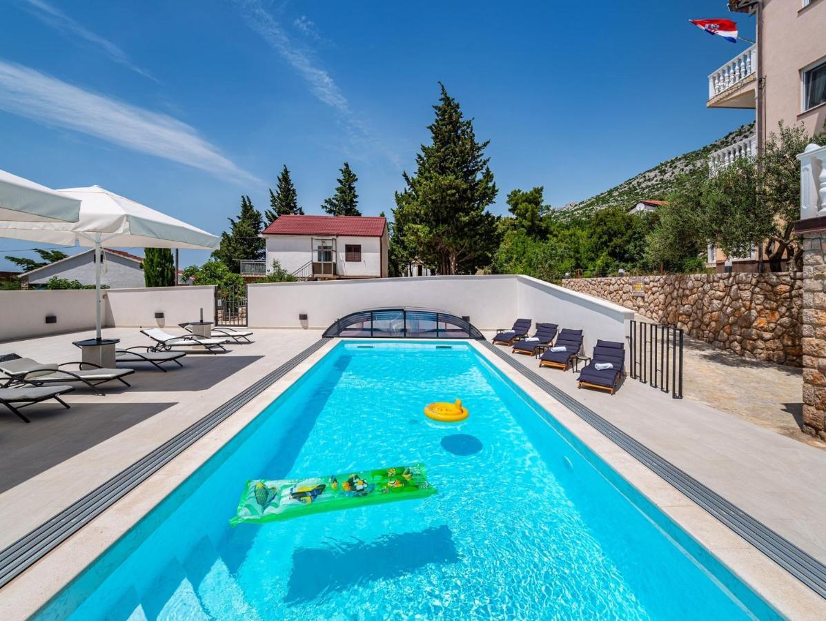 Apartments Prkacin Starigrad Paklenica Pokoj fotografie